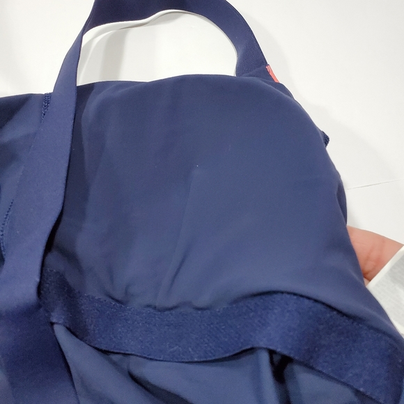 Athleta Hermosa One Piece Swimsuit Size Medium Tossed Floral MSRP $109 SU011 - Picture 9 of 10